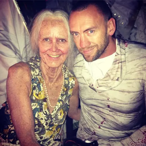 Hiedi Klum diventa vecchia per Halloween