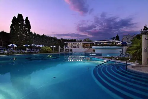 Benessere, relax, cultura, golf, bridge e incontri con tutti i vostri giornalisti ad Abano Terme (Padova)