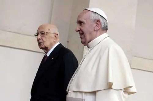 Napolitano denuncia veleni Il centrodestra: ha le sue colpe