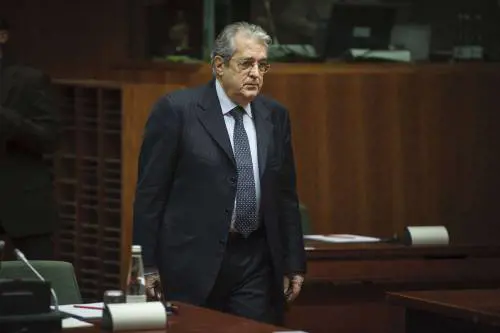 L'ultima beffa di Saccomanni? Gli aumenti Ires-Irap azzerano l'irrisorio taglio del cuneo fiscale