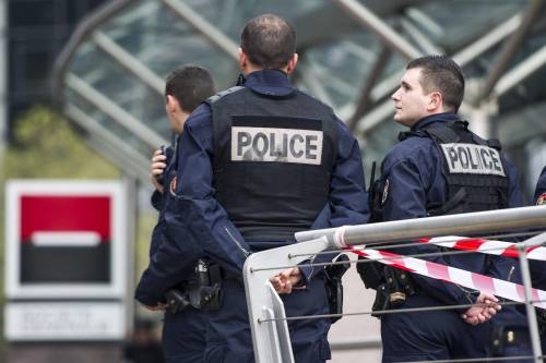 Francia, sparatoria nella sede di Liberation Ferito un fotografo