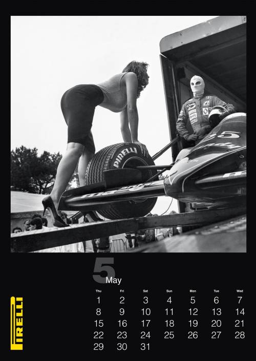 Per i 50 anni di Pirelli gli scatti osè del Calendario 1986