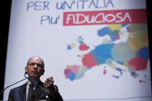 Arriva Babbo Natale Letta: sotto l'albero c'è l'austerity