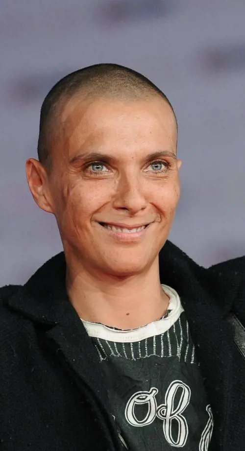 Rosalinda Celentano: "Ho tentato il suicidio"