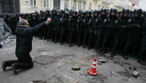 Assalto ai palazzi del potere di Kiev