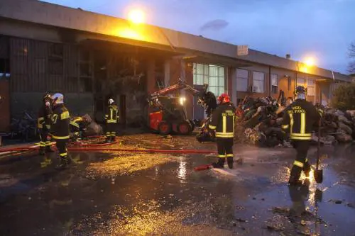 Rogo di Prato, cinque arrestati tra cui due italiani