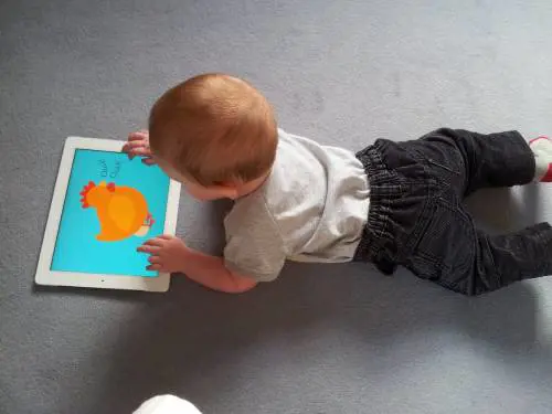 Se la generazione dei bimbi iPad non sa tenere in mano una matita