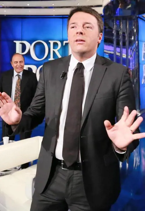 Renzi: non si può governare con Formigoni e Giovanardi