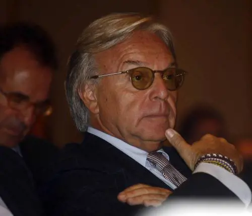 Della Valle attacca Bazoli: "Se avesse un briciolo di dignità si dovrebbe dimettere"