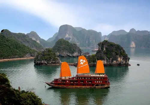 Gran tour del Vietnam e di Singapore
