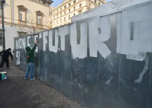 Pisapia contestato dai suoi: «Fascista»