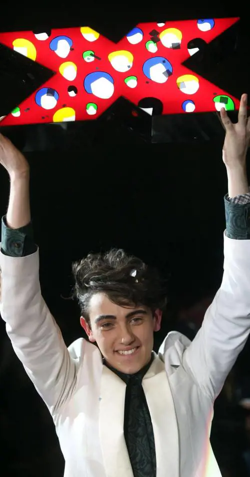 Il cantante Michele Bravi coinvolto in un incidente mortale