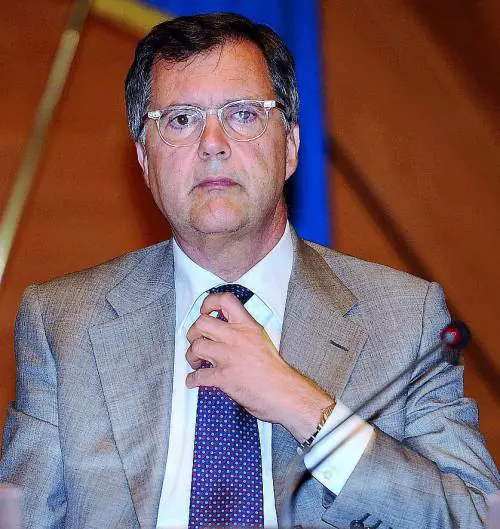 Telecom, Blackrock scopre le carte VERTICI Il cda di Telco di giovedì: Provasoli favorito  come sostituto di Bernabè