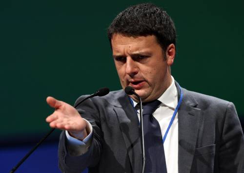 Renzi sfida Quirinale e Letta: subito il rimpasto di governo