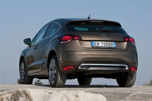 Citroën DS4, citroen, suv, motori, auto, red