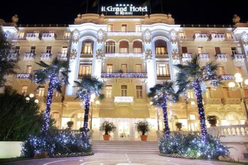 Natale e Capodanno, feste tra le "stelle" dei Select Hotels