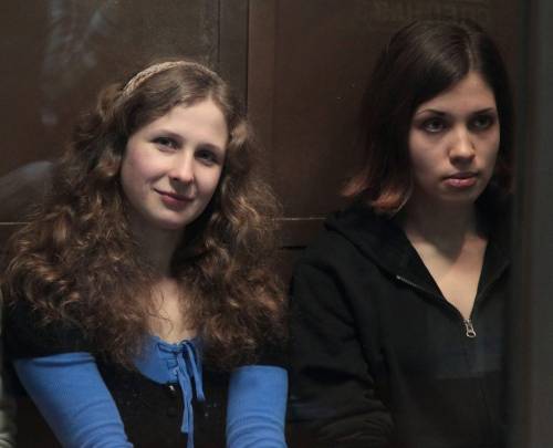 Le Pussy Riot Maria Alyokhina e Nadezhda Tolokonnikova