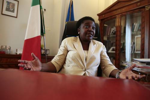 Otto mesi di chiacchiere e gaffe Pure il Pd si stufa della Kyenge