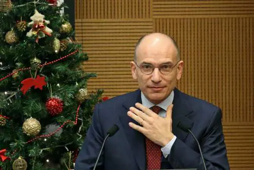 Il premier Enrico Letta alla conferenza stampa di fine anno