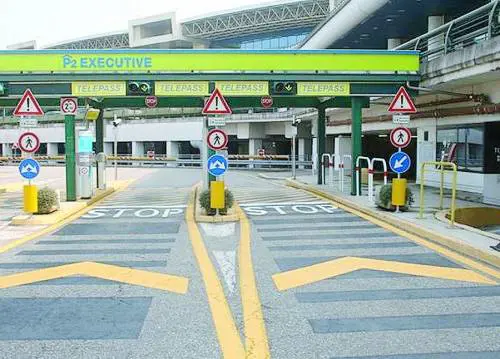 Con Telepass basta code ai caselli e negli aeroporti E vale anche per Area C