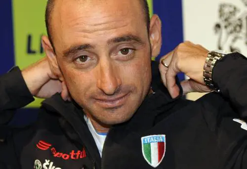 Bettini lascia l'ammiraglia azzurra: guiderà il team di Alonso