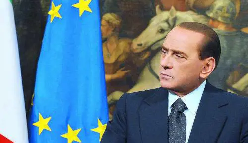 Il Cav lanciato verso le urne «Vanno convinti gli indecisi»