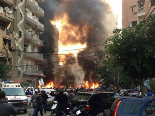Attentato a Beirut: 5 morti, 20 feriti
