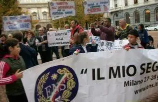 Linguaggio dei segni in musei e sportelli Il Comune si sveglia