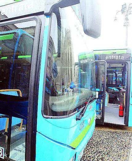 È guerra per il capolinea dei bus