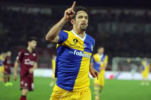 Amauri fa 2 gol e il Parma vince. Bologna e Lazio ferme sullo 0-0