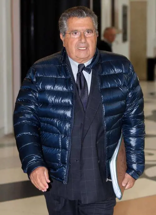 Tre guai fanno tremare De Benedetti