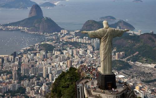 Per Rio 2016 il Cristo Redentore si tinge dei colori italiani