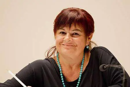 La Pezzopane ordina: "Sterminiamo il centrodestra"