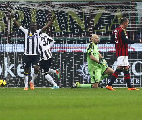 Milan, l'antivirus non basta. E Seedorf becca i primi fischi