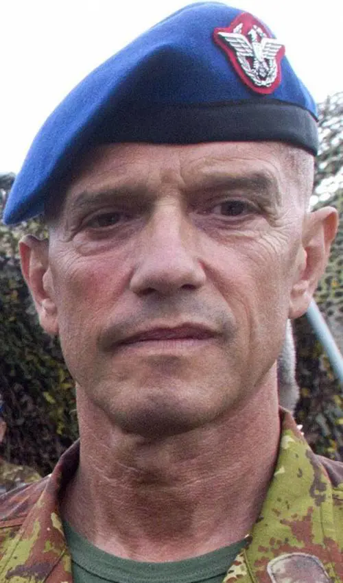 Elicottero precipita nel Viterbese: muore anche il generale Calligaris