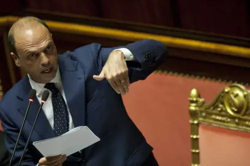 Legge elettorale, è scontro sulle liste bloccate