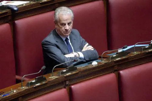 Casa al Colosseo, assolto l'ex ministro Scajola