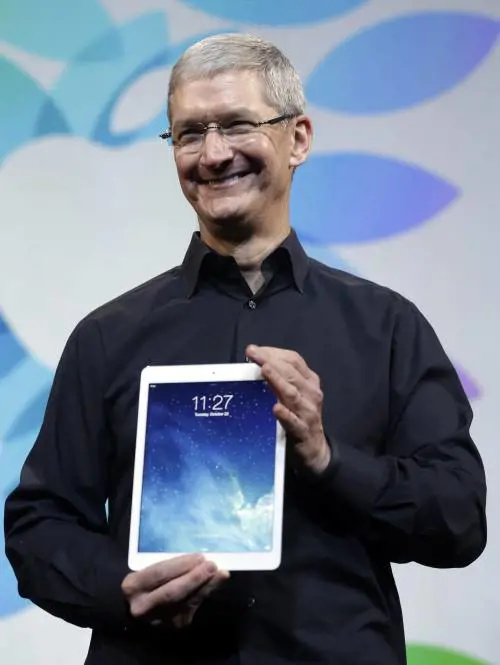 Apple scende in Borsa: manca l'iPhone "low cost"