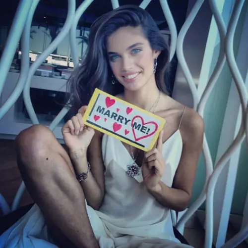 Sara Sampaio, dal Portogallo con amore...