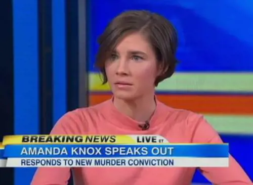 Ritirato il passaporto a Sollecito. Amanda: "Non tornerò in Italia"