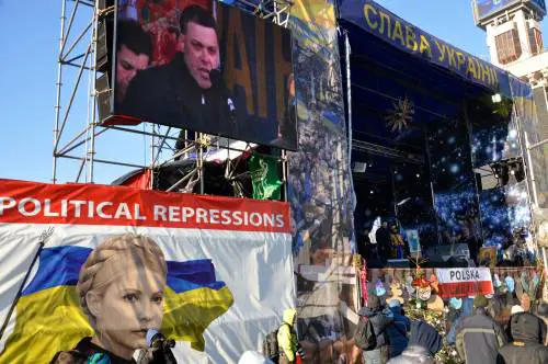 Kiev, il comizio dell'opposizione a piazza Maidan 