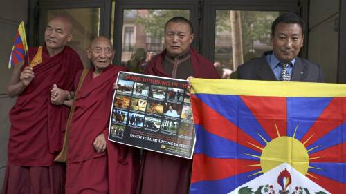 Monaci tibetani alla Corte nazionale spagnola