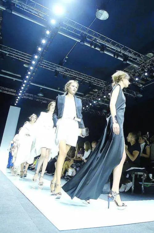 Moda, Ferré non sfilerà nella settimana dei record