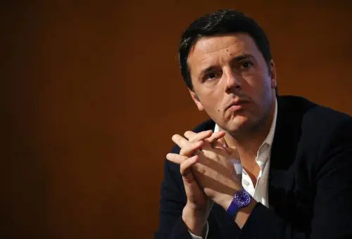 Renzi: "Via l'articolo 18". Ma la minoranza Pd non ci sta