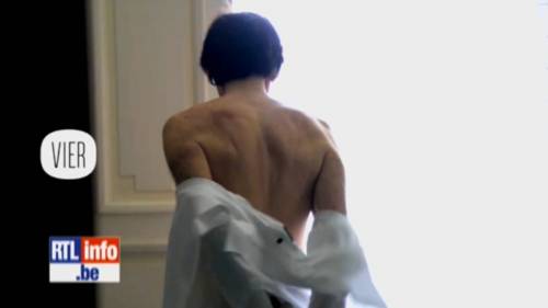 Belgio, Di Rupo nudo in una trasmissione tv Polemica sul premier