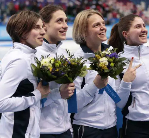 Da sinistra, Lucia Peretti, Martina Valcepina, Arianna Fontana ed Elena Viviani