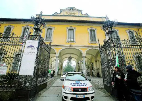 Prigioniera della burocrazia La protesi? Solo un miraggio