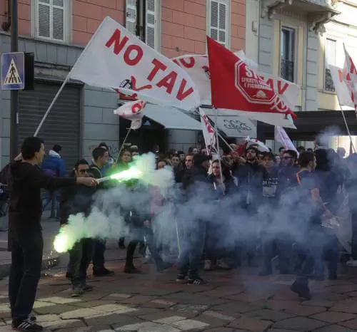 Settecento No Tav padroni di Milano