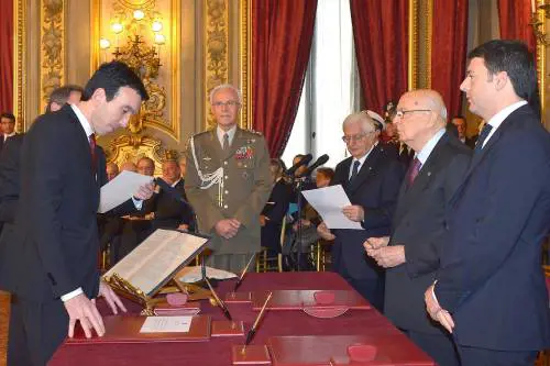 Quanto veleno se la poltrona va a chi non è laureato