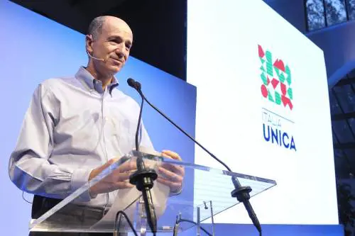 Passera in politica: presenterà la lista alle comunali 2015